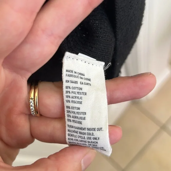 American Eagle Black Cardigan - Picture 3 of 6